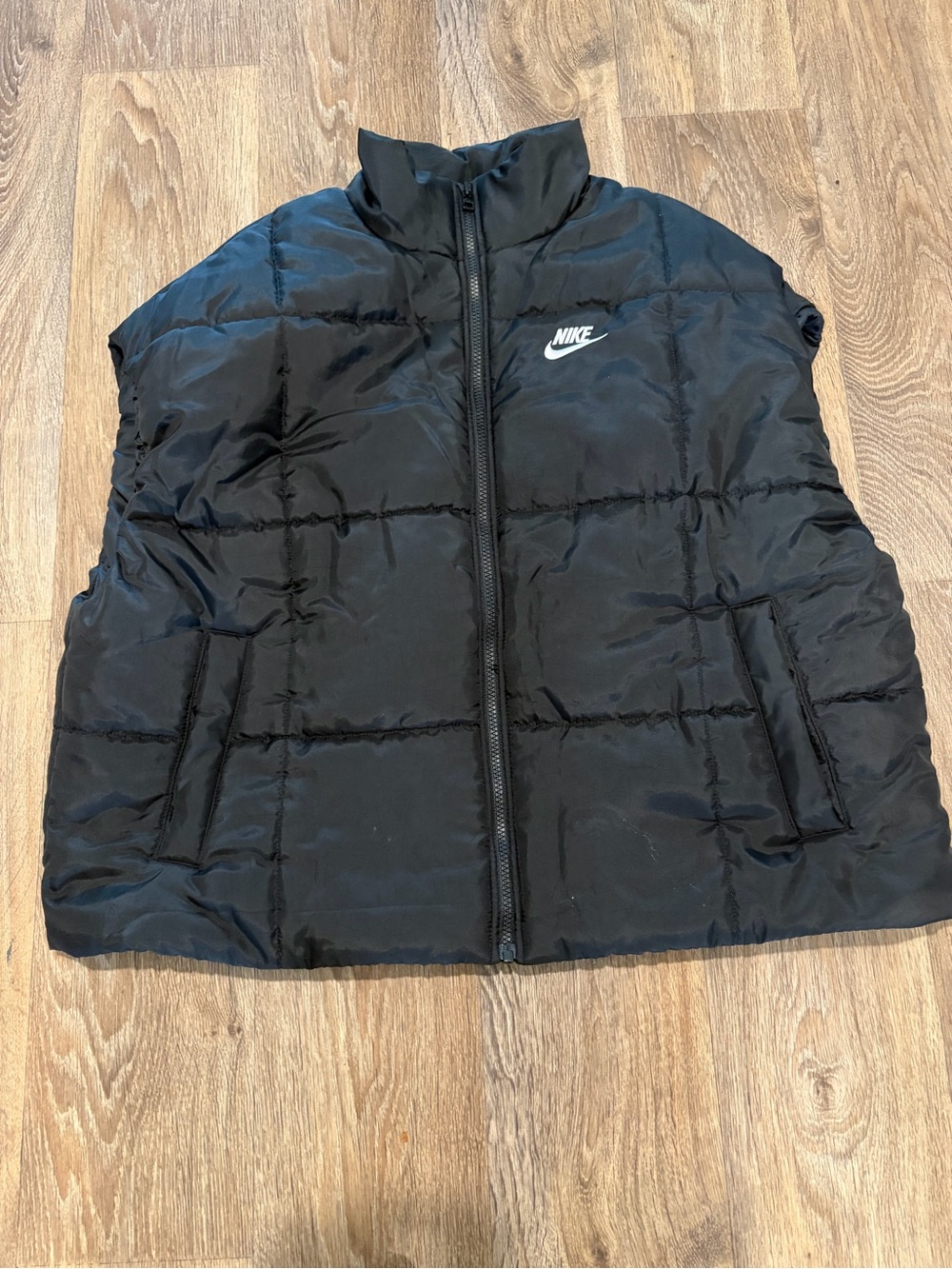 Nike Black Quilted Puffer Vest